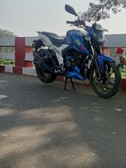 TVS Apache RTR 160 4V